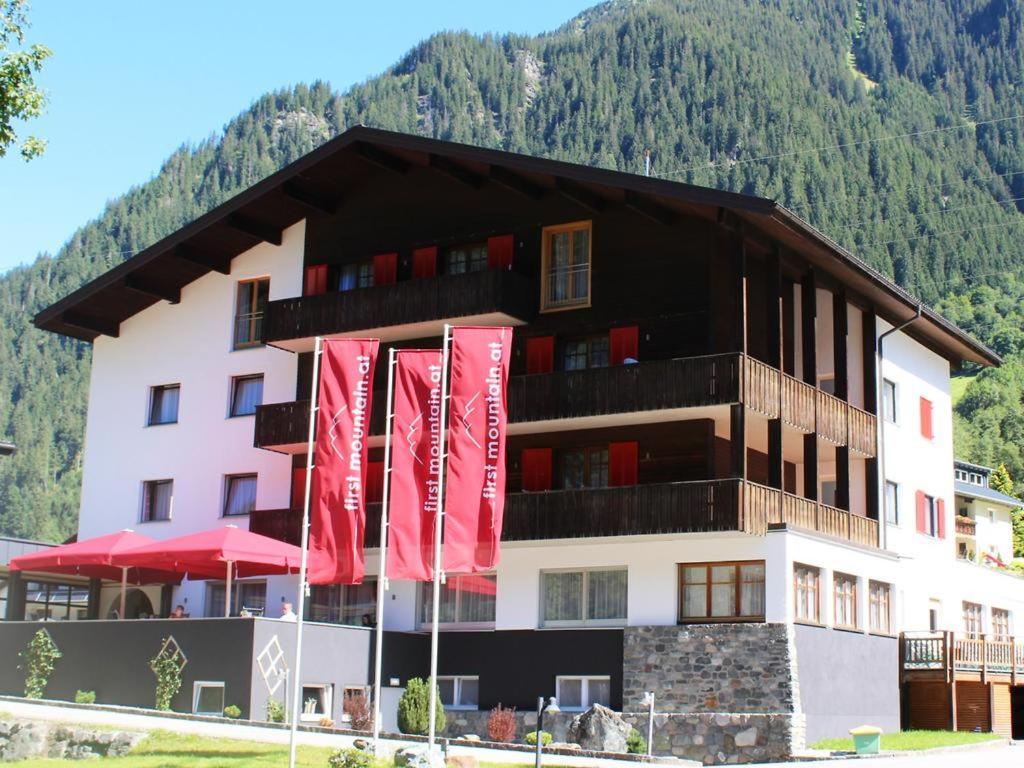 First Mountain Hotel Montafon Gaschurn Zewnętrze zdjęcie